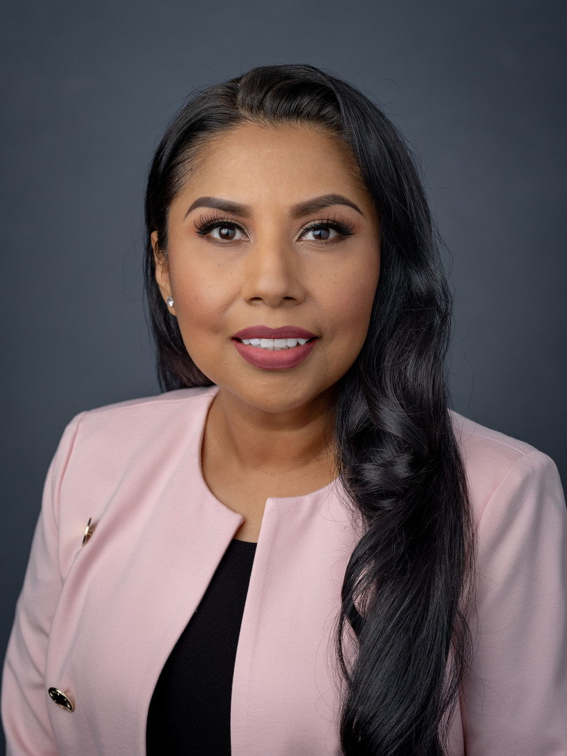 Luz Johnson Senior Strategic Distribution Manager